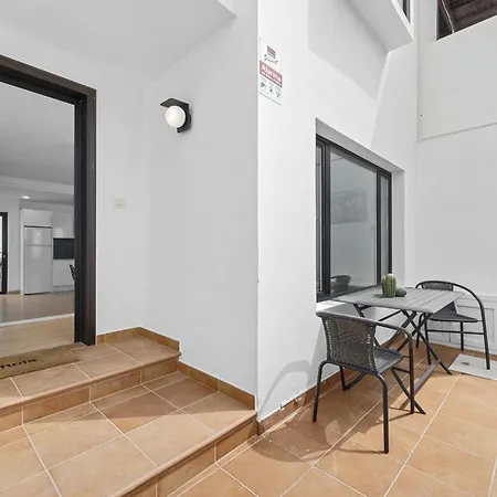 Holiday home Casahost Casa Hola