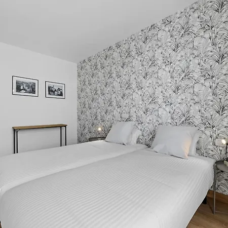 Nyaraló Casahost Casa Hola *