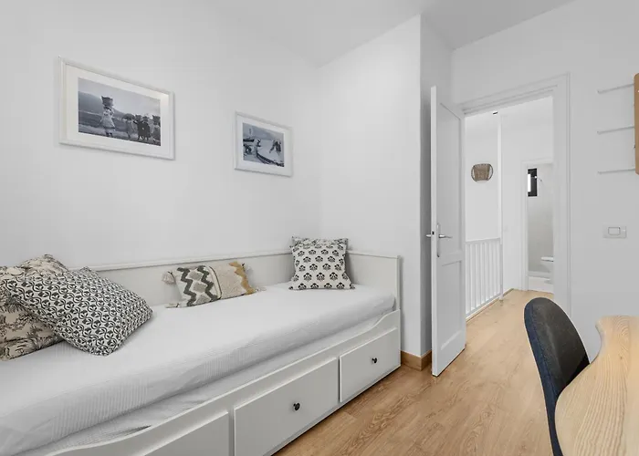 Casahost Casa Hola *